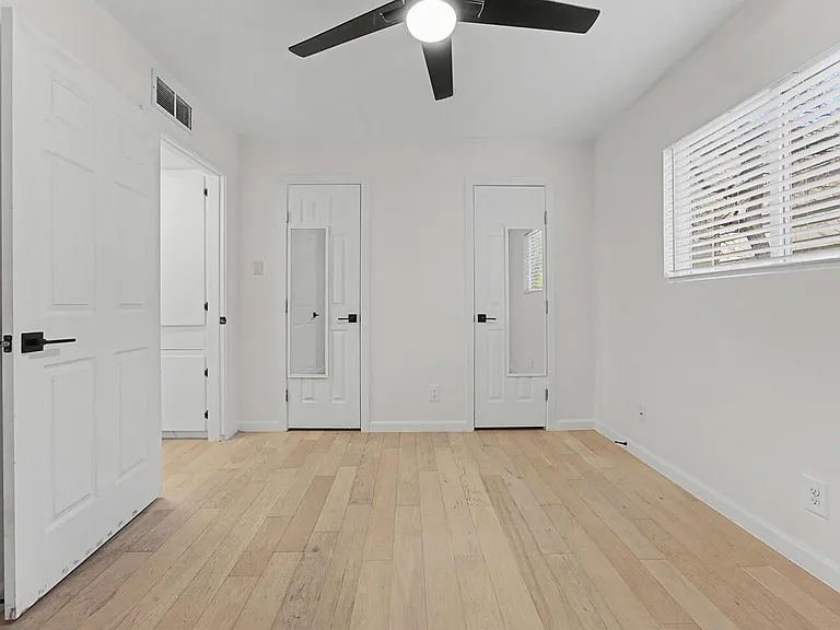 3806 Southridge Dr #4 — Photo 16