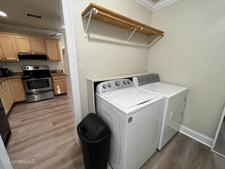 416 Jeff Davis Ave — Photo 5