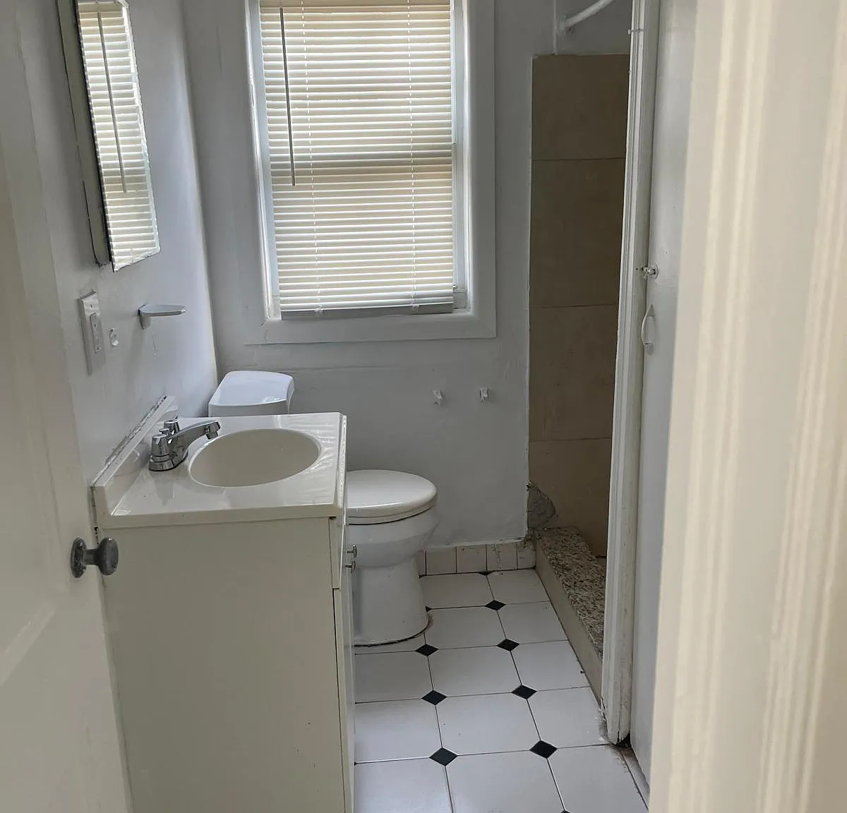 1 bed, 1.0 bath, 480 sqft, $1,500 — Photo 3