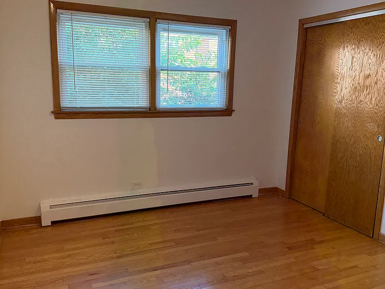 6432 W Gunnison St — Photo 7