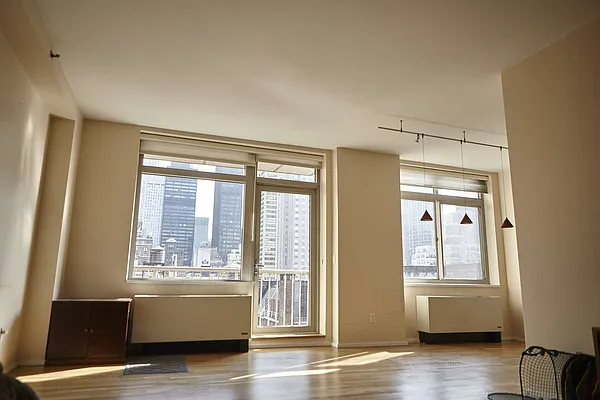 Rented by Bold New York | media 36