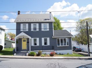 11 Arch St, Pen Argyl, PA 18072