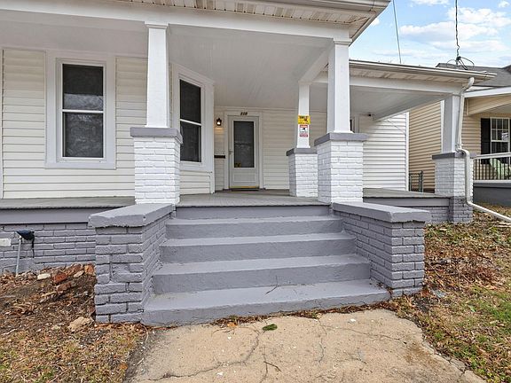 3rd image of 110 N Tarboro St