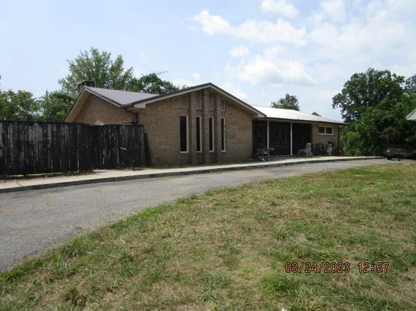 1444 Creasy Chapel Rd, Stuart, VA 24171