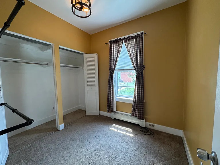 14 Maplewood Ave #14 — Photo 15