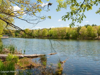 3417 Lancaster Dr, Bushkill, PA, 18324