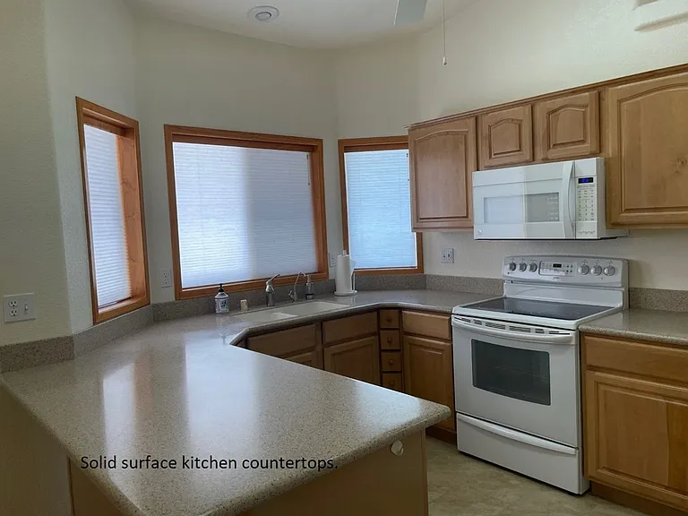 3610 Breakwater Dr — Photo 14