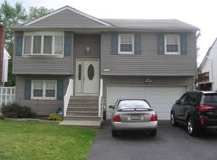 54 Dorothy Ave, Edison, NJ 08837