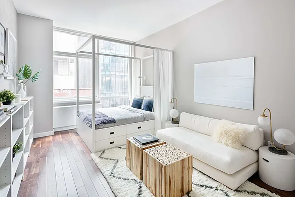 Rented by Lalezarian Properties | media 19