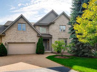 1813 Rizzi Ln, Bartlett, IL 60103