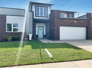 17324 Sparrow Hawk Ln, Edmond, OK 73012