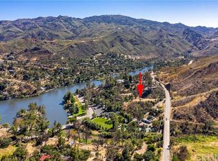29070 Mulholland Hwy, Agoura Hills, CA 91301