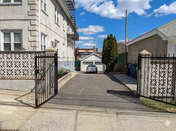 4612 Murdock Ave, Bronx, NY 10466