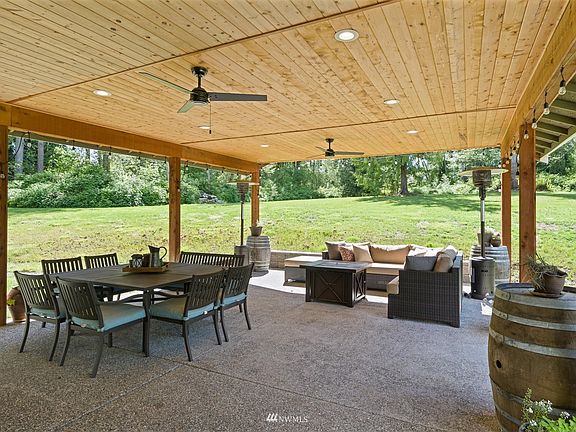 Large outdoor covered patio