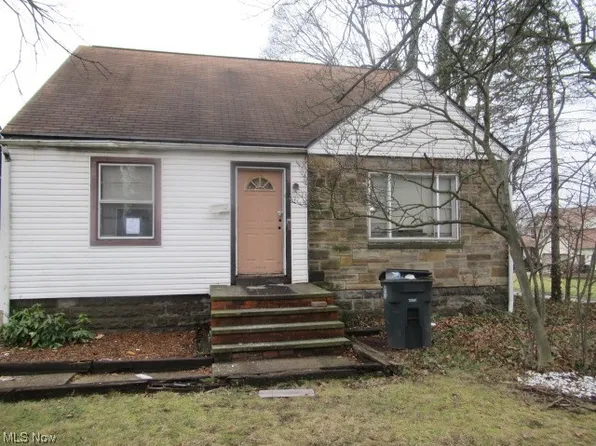 1574 East Ave, Akron, OH 44314
