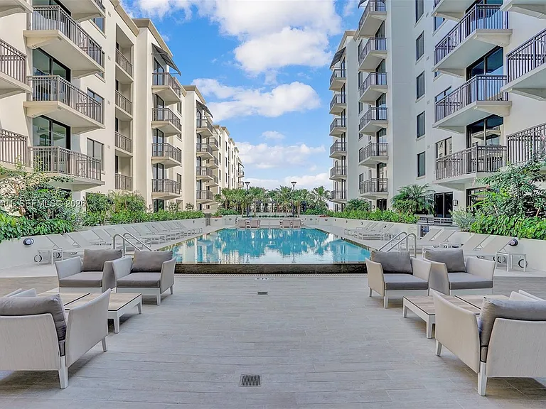 301 Altara Ave #536 — Photo 41