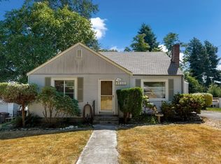 11818 16th Ave S, Seattle, WA 98168