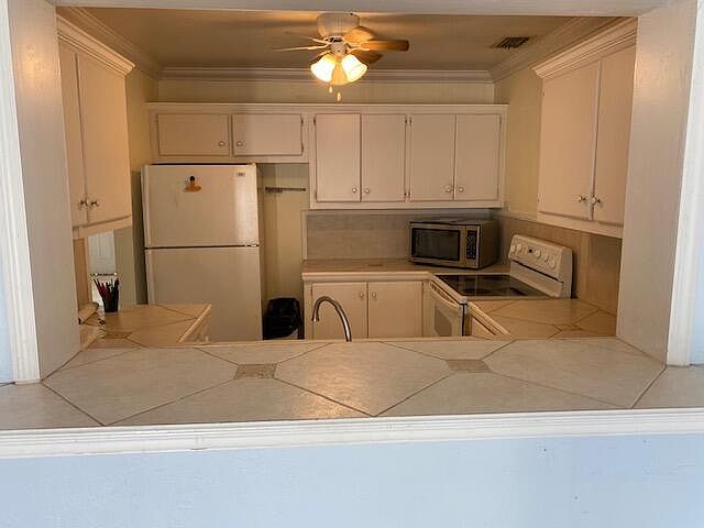 1st image of 6884 Florida Drive