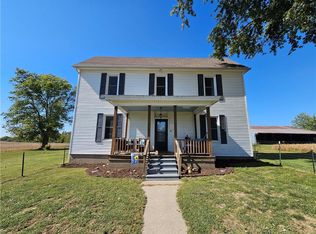 16255 Burns School Rd, Lexington, MO 64067