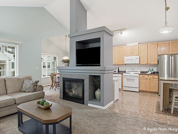 5th image of 324 New Haven Dr