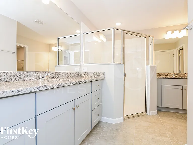 449 Earhart Dr — Photo 9