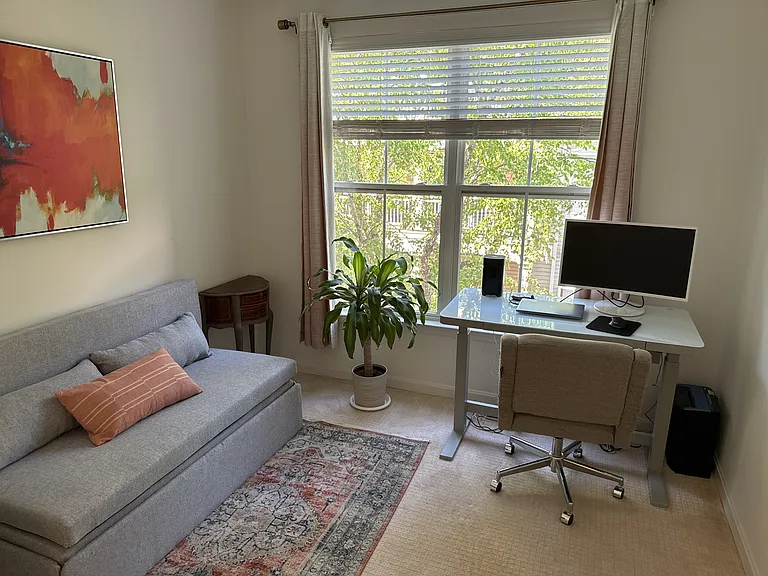 5112 Donovan Dr #303 — Photo 7