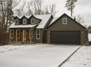 87 Overton Dr, Bella Vista, AR 72714
