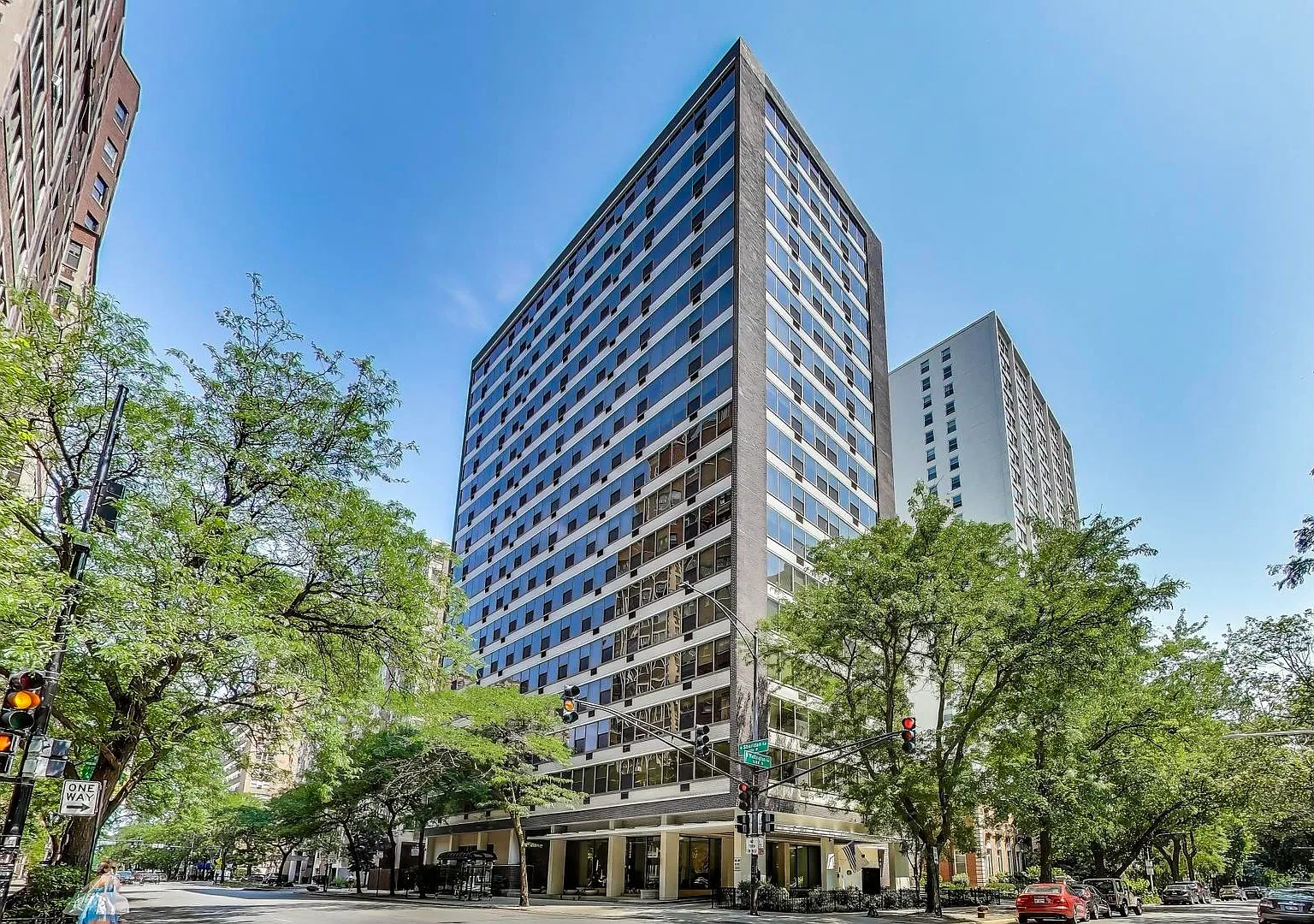 1 bed, 898 sqft, $3,000 — Photo 1