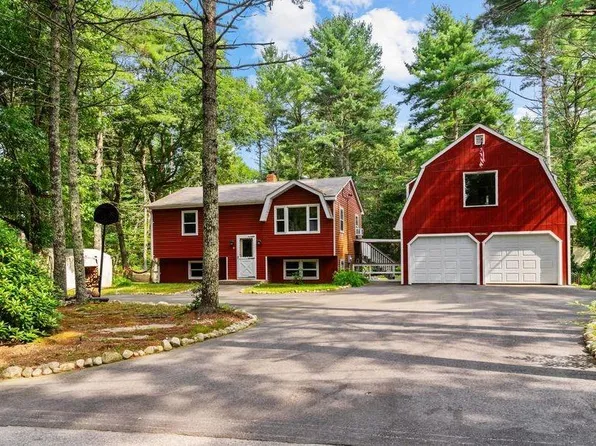 2 Watson Dr, Richmond, RI 02832