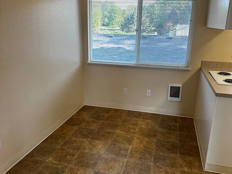 106-Cedar Tree Investments, LLC — Photo 5
