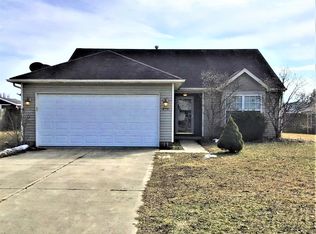8955 Perry Ave, Franklin, OH 45005