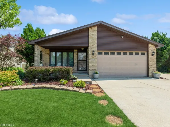 15523 Brianne Ln, Oak Forest, IL 60452