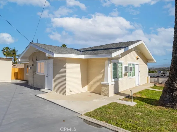 11711 Carmine St, Riverside, CA 92505