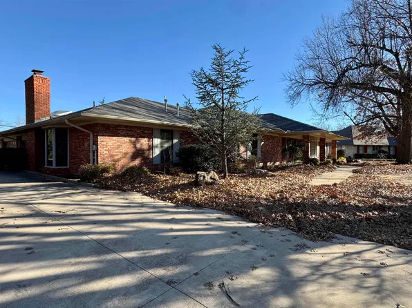 7510 NW Stonegate Pl, Lawton, OK 73505