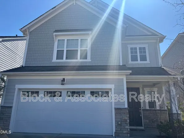 1180 Canyon Shadows Ct, Cary, NC 27519