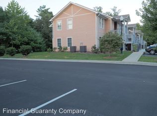 45 Charleston Ct, Hendersonville, NC 28792