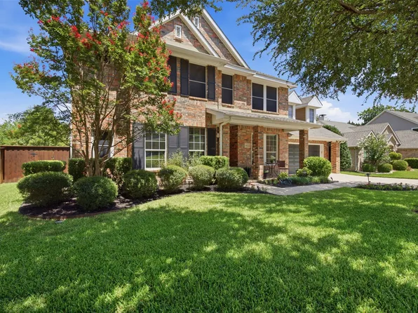 952 Water Oak Dr, Grapevine, TX 76051