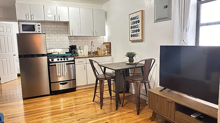 Rented by Alpha Properties NYC I LLC | media 10