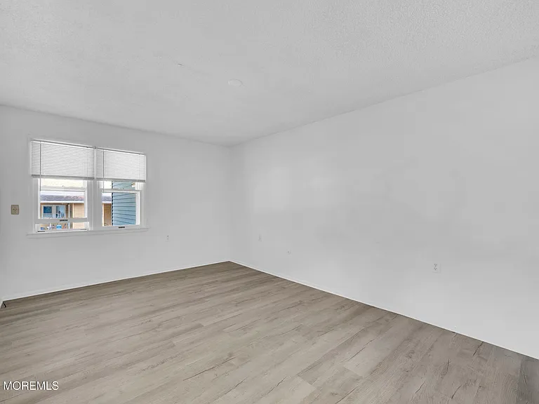16 Sycamore Access Rd #B — Photo 7