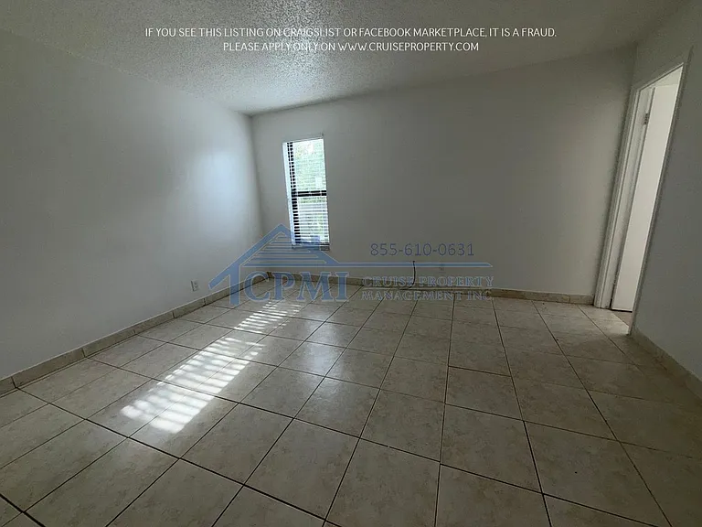Riverside Manor/N'ice Apartments - 889 Riverside Drive, Ft. Lauderdale, FL 33312 — Photo 20