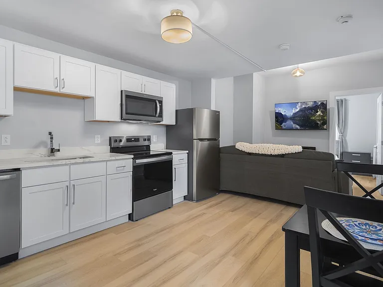 104 Harvard Pl — Photo 152