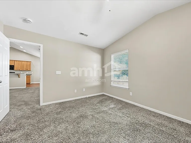 9029 Robins Nest Way — Photo 9