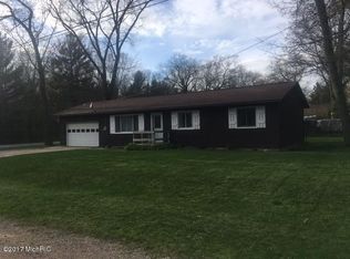 1190 Arnoldi Ave, Muskegon, MI 49445