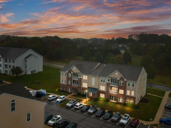 300 Lothian Way Unit 202, Abingdon, MD 21009
