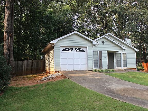 2nd image of 180 Warren Way