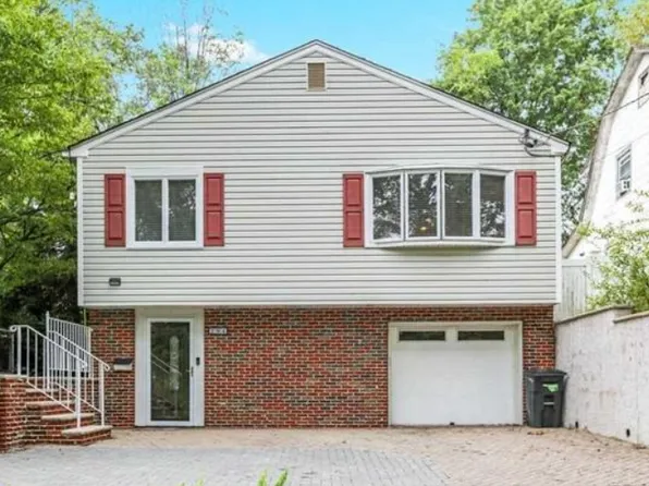 294 Continental Ave, River Edge, NJ 07661