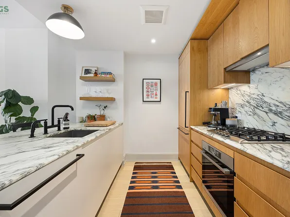 308 North 7th Street image 6 of 12