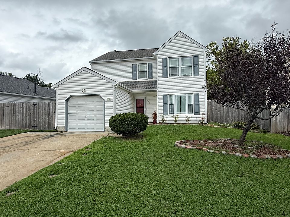 1st image of 512 Hillshire Way