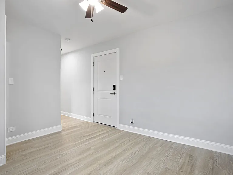 The Fleetwood — Photo 16