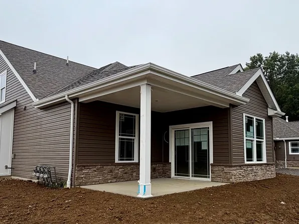 134 Independence Dr #105A, Jefferson Township, PA 16023